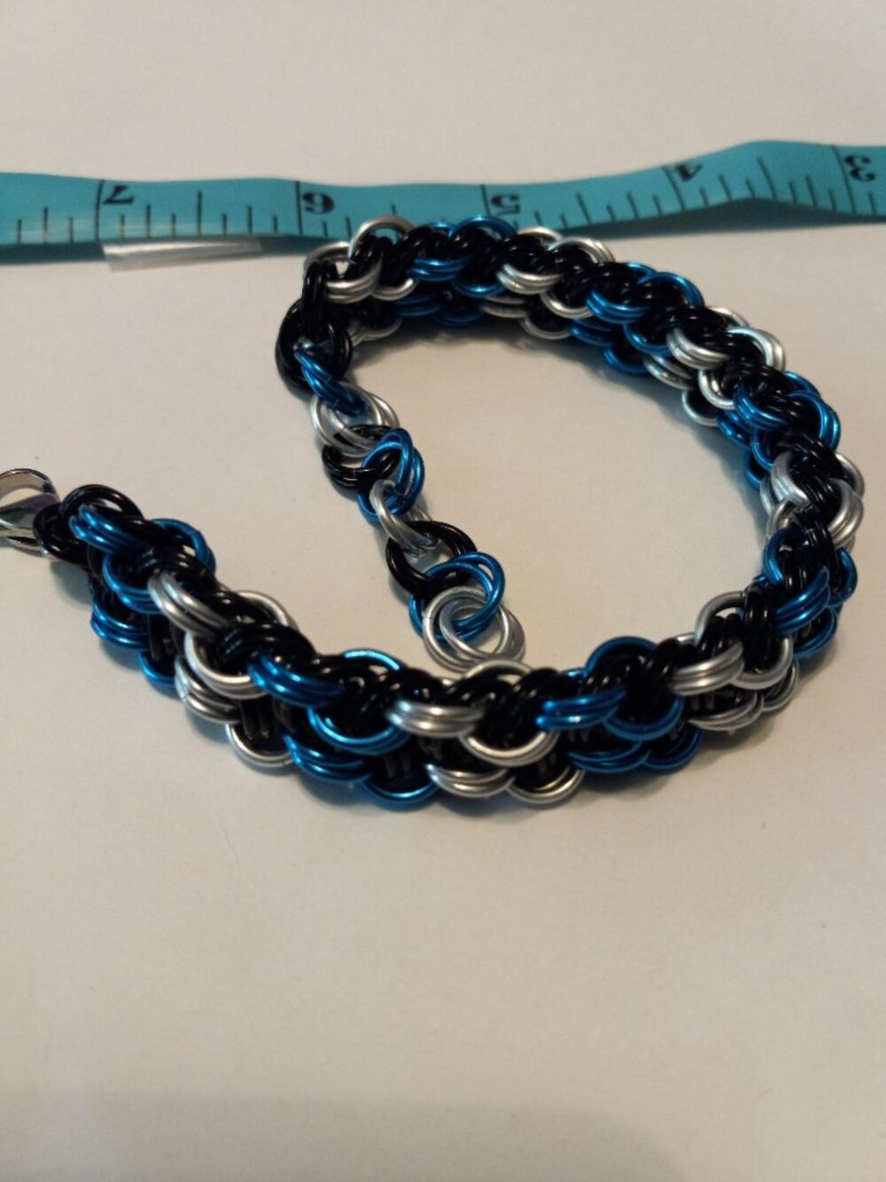 Blue, black, & silver Chain Mail bracelet - Picture 6 of 7